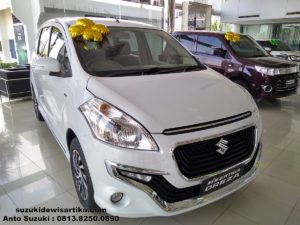 Suzuki New Ertiga Dreza Putih